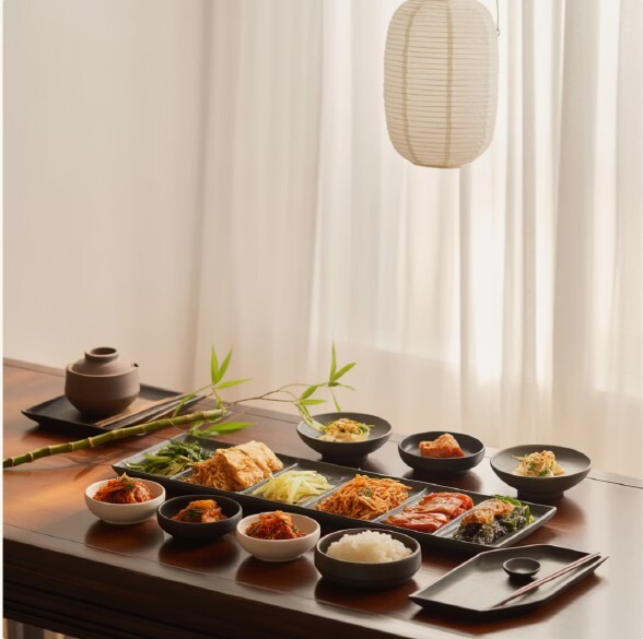 한식과 풍수: 상차림의 공간 배치 의미